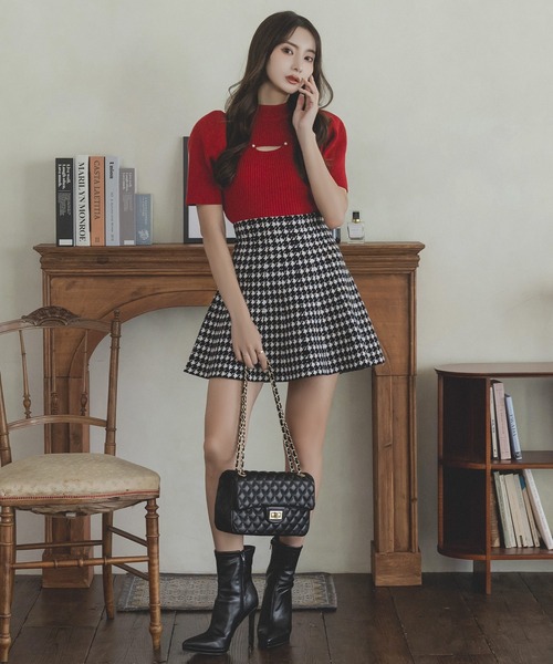 Julia Boutique(ジュリアブティック)の「フレアミニ丈ニットスカート/23535(スカート・レディース・ブラック/チャコール/ハウンドトゥース・ONE)」の10枚目の写真