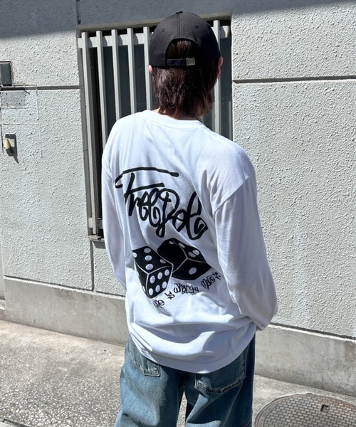 A‘gem 9（エージェムナイン）の「A'GEM/9 × .kom『FREEDEE/フリーディー』ダイスデザイン長袖Tシャツ/ロングスリーブカットソー（Tシャツ/カットソー・メンズ・ブラック/ホワイト・FREE）」の5枚目の写真