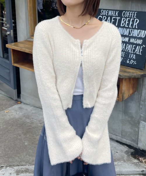 Ambre Ciel(アンブルシエル)の「ダブルジップシャギートップス/WEB/EC限定商品(ニット/セーター・レディース・チャコールグレー/アイボリー・FREE)」の18枚目の写真
