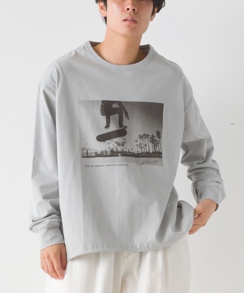 OMNES(オムネス)の「ユニセックスドロスト付きプリント長袖Tシャツ(Tシャツ/カットソー・レディース・グレー/ブラック/グリーン/ホワイト・MEDIUM/XX-LARGE/LARGE/X-LARGE)」の3枚目の写真