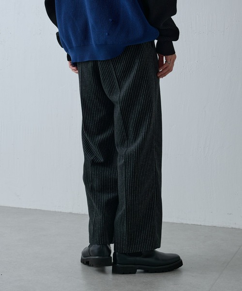 COLONY 2139（コロニートゥーワンスリーナイン）の「シャギーストライプパンツ（スラックス・メンズ・ブラック/グレー・LARGE/MEDIUM）」の13枚目の写真