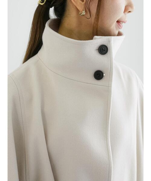 Te chichi（テチチ）の「スタンドポンチョコート（ポンチョ・レディース・ベージュ/キャメル・F）」の11枚目の写真