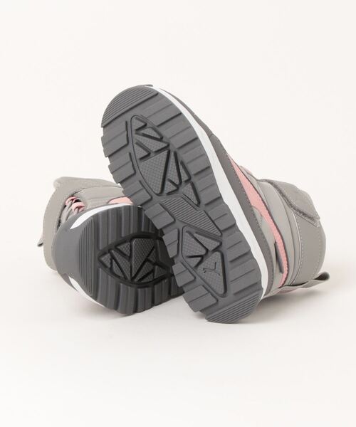 PUMA(プーマ)の「《PUMA》プーマ エボルブ ブーツ ピュアテックス AC+P(ブーツ・キッズ・ブラック×グレー/グレー/グレー×ピンク・20.0cm/18.0cm/19.0cm/17.0cm/21.0cm)」の5枚目の写真