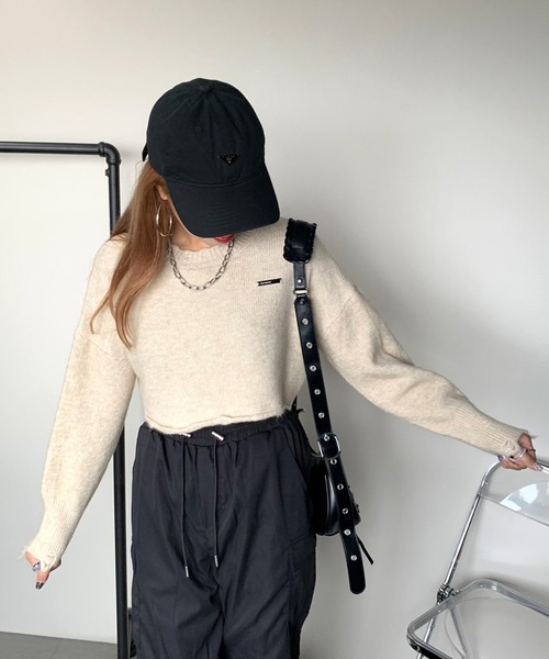 non-hedge（ノンヘッジ）の「プレートダメージショート丈ニットトップス（ニット/セーター・レディース・チャコールグレー/ベージュ/ブラック・FREE）」の12枚目の写真