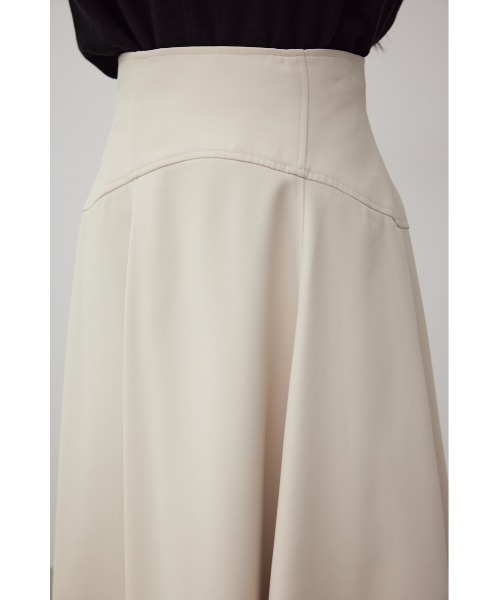 AZUL by moussy(アズールバイマウジー)の「ウエストギャザーフレアスカート(スカート・レディース・ベージュ/ブラック・SMALL/MEDIUM)」の19枚目の写真