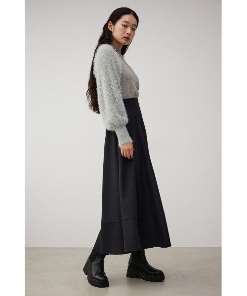 AZUL by moussy(アズールバイマウジー)の「ウエストギャザーフレアスカート(スカート・レディース・ベージュ/ブラック・SMALL/MEDIUM)」の5枚目の写真