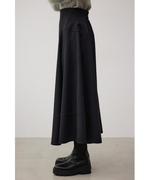 AZUL by moussy(アズールバイマウジー)の「ウエストギャザーフレアスカート(スカート・レディース・ベージュ/ブラック・SMALL/MEDIUM)」の8枚目の写真