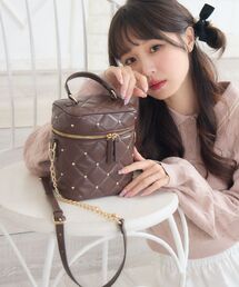 ems excite（エムズエキサイト）の「【新色追加】ビジューキルトバニティバッグ（ショルダーバッグ）」