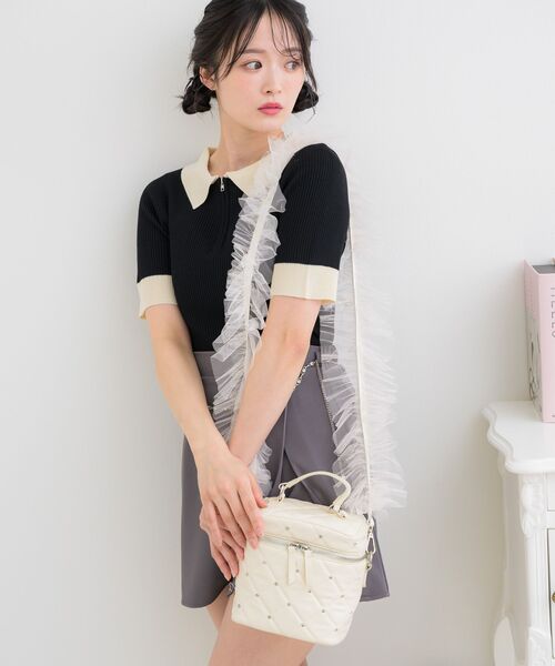 ems excite（エムズエキサイト）の「【新色追加】ビジューキルトバニティバッグ（ショルダーバッグ・レディース・ブラック/オフホワイト/ピンク/ダークブラウン・ONE SIZE）」の18枚目の写真