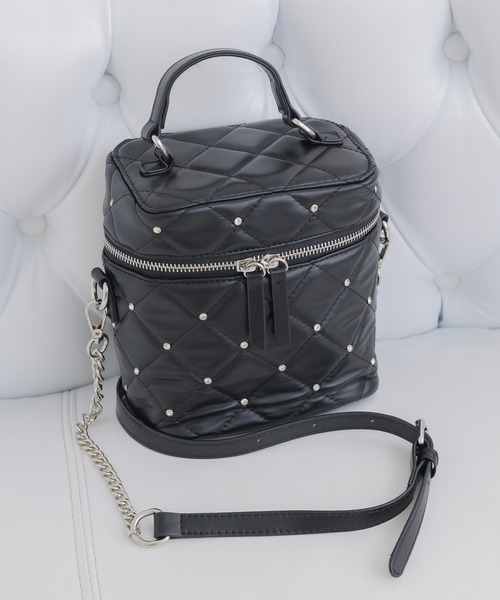 ems excite（エムズエキサイト）の「【新色追加】ビジューキルトバニティバッグ（ショルダーバッグ・レディース・ブラック/オフホワイト/ピンク/ダークブラウン・ONE SIZE）」の10枚目の写真