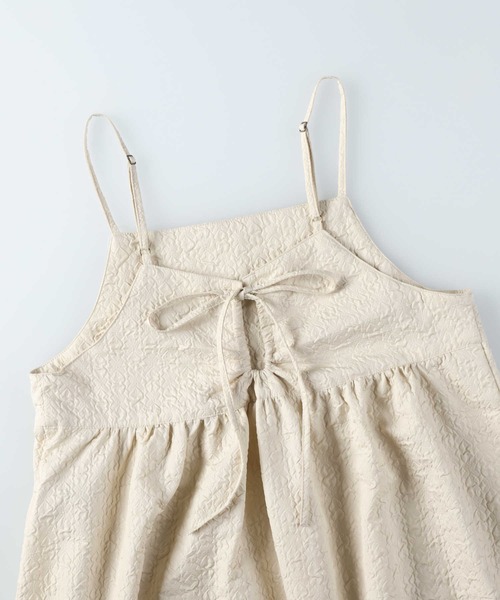 HONEYSUCKLE ROSE（ハニーサックルローズ）の「【HONEYSUCKLE ROSE】膨れジャガードキャミワンピース（ワンピース・レディース・ブラック/オフホワイト・フリー）」の19枚目の写真