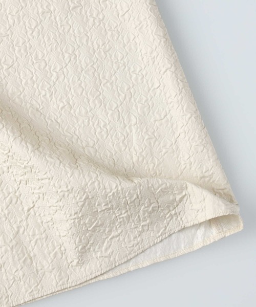 HONEYSUCKLE ROSE（ハニーサックルローズ）の「【HONEYSUCKLE ROSE】膨れジャガードキャミワンピース（ワンピース・レディース・ブラック/オフホワイト・フリー）」の20枚目の写真