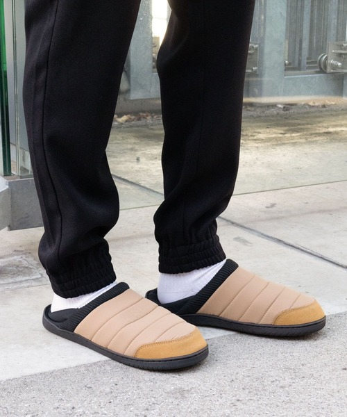 LAKOLE（ラコレ）の「2WAYスリッポンシューズ / 989567（スニーカー・メンズ・ブラック/キャメル・SMALL/MEDIUM/LARGE）」の6枚目の写真