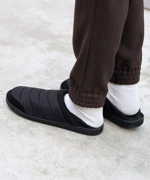 LAKOLE（ラコレ）の「2WAYスリッポンシューズ / 989567（スニーカー・メンズ・ブラック/キャメル・SMALL/MEDIUM/LARGE）」の16枚目の写真