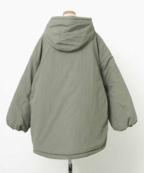 and it_（アンドイット）の「モンスターパーカー（ブルゾン・レディース・アイボリー/ライトカーキ/ブラック・M）」の22枚目の写真