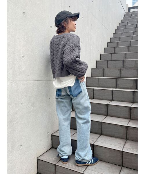 Ungrid(アングリッド)の「ショートケーブルニット(ニット/セーター・レディース・チャコールグレー/アイボリー/ブラウン・FREE)」の18枚目の写真