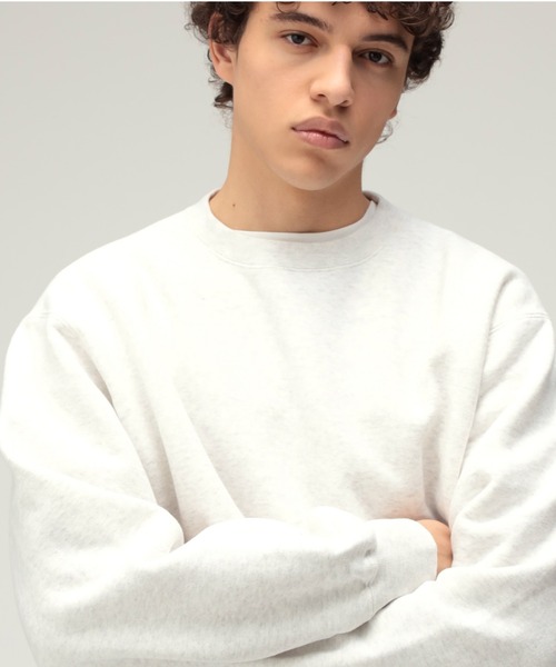 BEAMS PLUS（ビームスプラス）の「レイズドバック クルーネック スウェット（スウェット・メンズ・ピンク/サックスブルー/カーキ/ブラック/グレー/シルバー/ナチュラル/クリーム・XL/L/M/S/XX-LARGE）」の8枚目の写真