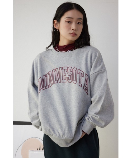 AZUL by moussy（アズールバイマウジー）の「プリント起毛プルオーバー（スウェット・レディース・ブルー/杢グレー/ダークグレー・FREE）」の5枚目の写真