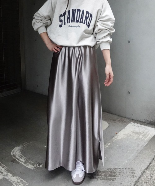CORNERS(コーナーズ)の「メタリックロングスカート(スカート・レディース・ゴールド/シルバー/ブラック・M)」の5枚目の写真