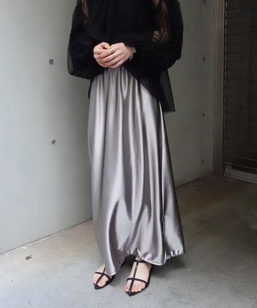 CORNERS(コーナーズ)の「メタリックロングスカート(スカート・レディース・ゴールド/シルバー/ブラック・M)」の19枚目の写真