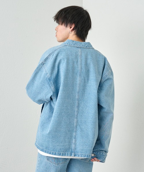 COLONY 2139（コロニートゥーワンスリーナイン）の「ブラッシュドデニムカバーオール（デニムジャケット・メンズ・ブラック/サックスブルー・MEDIUM/LARGE）」の9枚目の写真