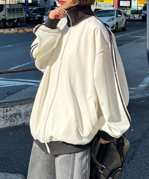 PAGEBOY（ページボーイ）の「ラメライントラックジャケット（その他アウター・レディース・オフホワイト/ブルー/ブラック・FREE）」の11枚目の写真