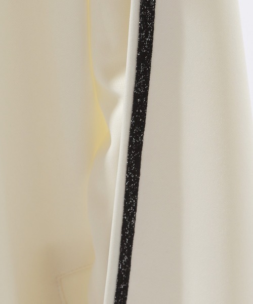 PAGEBOY（ページボーイ）の「ラメライントラックジャケット（その他アウター・レディース・オフホワイト/ブルー/ブラック・FREE）」の5枚目の写真