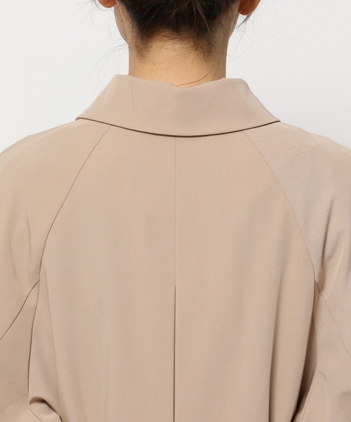 mysty woman(ミスティウーマン)の「【花粉防止機能付き!】 スタンドネック袖ボリュームトレンチコート 996660(トレンチコート・レディース・カーキ/ブラック/ベージュ・MEDIUM/SMALL)」の14枚目の写真