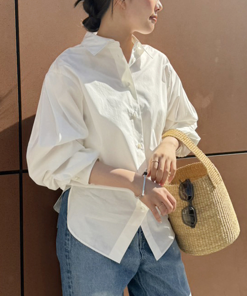 新品同様 plage Tuck Volume ブラウス 23ss プラージュ plage（プラージュ）の「Tuck シャツ（シャツ/ブラウス）」 - WEAR