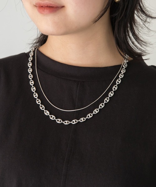 LAVEANGE(ラビアンジェ)の「ビーンズチェーン2連マグネットネックレス(ネックレス・レディース・ゴールド/シルバー・F)」の3枚目の写真