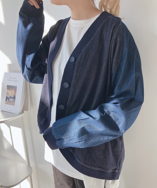 AS KNOW AS plus(アズノゥアズプラス)の「◎インディゴミックスカーディガン(カーディガン/ボレロ・レディース・チャコールグレー/インディゴブルー/ブルー・FREE)」の5枚目の写真