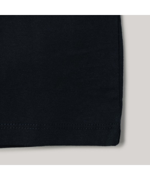 TOMMY HILFIGER(トミーヒルフィガー)の「BOYS ポケットショートスリーブTシャツ(Tシャツ/カットソー・キッズ・ネイビー/ホワイト・130cm/160cm/140cm/150cm)」の3枚目の写真