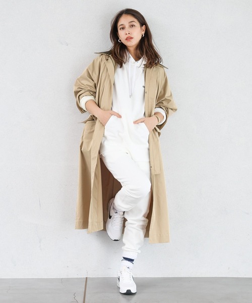 HEREIAM（ヘレイアム）の「【HEREIAM】ワッペンロゴパンツ（スウェットパンツ・レディース・ブラック/ホワイト・MEDIUM/SMALL）」の6枚目の写真