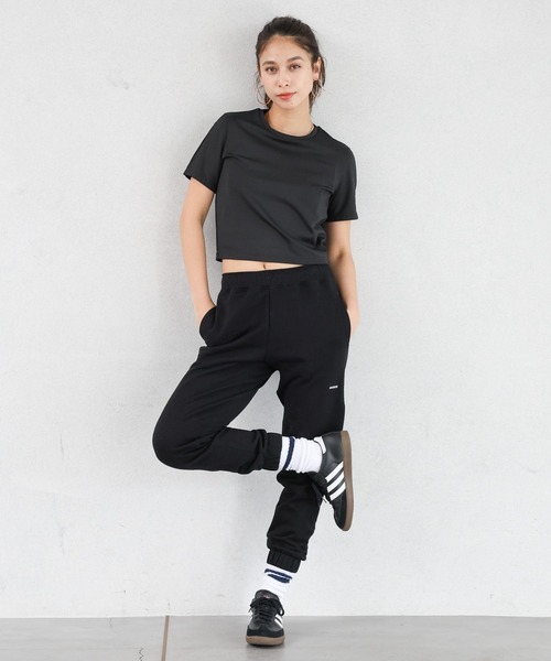 HEREIAM（ヘレイアム）の「【HEREIAM】ワッペンロゴパンツ（スウェットパンツ・レディース・ブラック/ホワイト・MEDIUM/SMALL）」の9枚目の写真