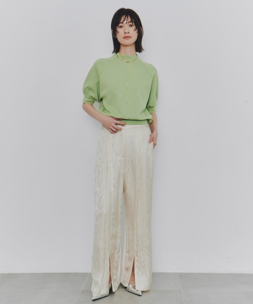 UNITED TOKYO(ユナイテッドトウキョウ)の「【再入荷なし!!】ボリュームハーフスリーブニット|ウォッシャブル/UV対策/型崩れ防止/半袖/秋服/オフィスカジュアル(ニット/セーター・レディース・ダークグレー/ブラック/アイボリー/レッド/ネイビー/ライトブルー/ライム/パープル・FREE)」の9枚目の写真