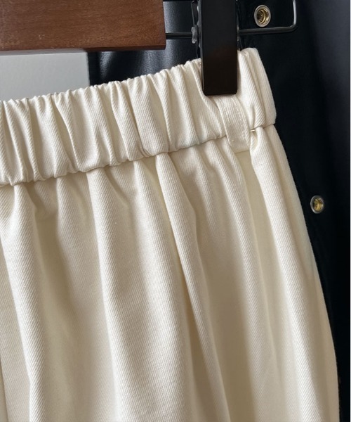 kirakiraShop(キラキラショップ)の「ハイウエスト ダブル 仕立て スラックス(チノパンツ・レディース・オフホワイト/ブラック/ベージュ・M/L)」の10枚目の写真
