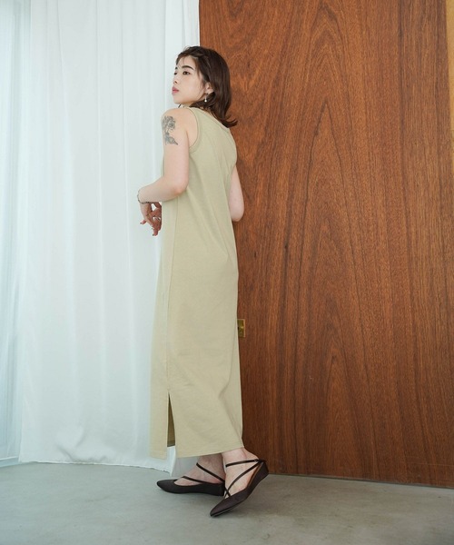 mimi toujours(ミミトゥジュール)の「アメスリ Iライン カットソー ワンピース mimi toujours×itsPeachi(ワンピース・レディース・ベージュ/ブルー・M)」の16枚目の写真