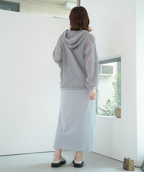 mimi toujours(ミミトゥジュール)の「アメスリ Iライン カットソー ワンピース mimi toujours×itsPeachi(ワンピース・レディース・ベージュ/ブルー・M)」の11枚目の写真