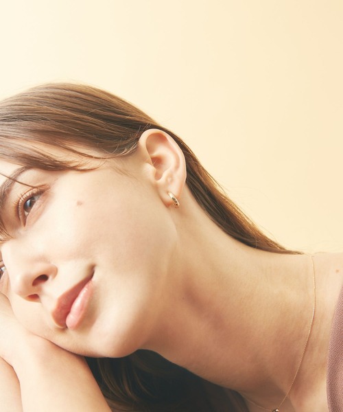 PAS TIERRA（パティエラ）の「【Ray】K10フープイヤリング（イヤリング・レディース・イエローゴールド・FREE）」の3枚目の写真