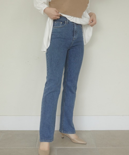 ACYM（アシーム）の「Semi flare slim デニム（デニムパンツ・レディース・ブルー/ブルー系その他・SMALL/MEDIUM）」の9枚目の写真