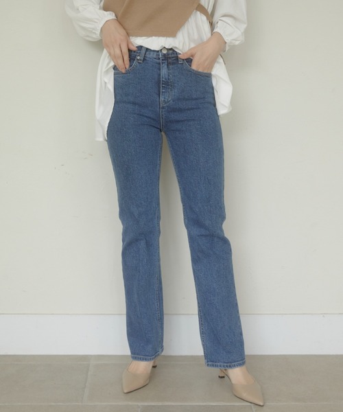 ACYM（アシーム）の「Semi flare slim デニム（デニムパンツ・レディース・ブルー/ブルー系その他・SMALL/MEDIUM）」の10枚目の写真
