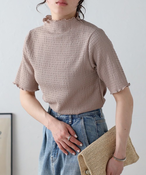 Fizz(フィズ)の「【Fizz/フィズ】 カットシャーリング プチハイネック半袖Tee(Tシャツ/カットソー・レディース・グレイッシュベージュ/アイボリー/ブラック・M)」の1枚目の写真