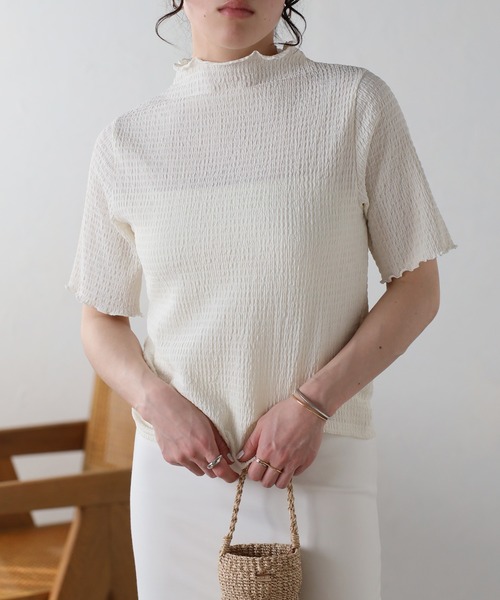Fizz(フィズ)の「【Fizz/フィズ】 カットシャーリング プチハイネック半袖Tee(Tシャツ/カットソー・レディース・グレイッシュベージュ/アイボリー/ブラック・M)」の4枚目の写真