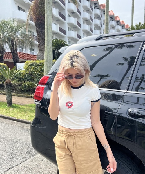 ROXY（ロキシー）の「LA FLORA/ロキシーパイピングショート丈リンガーTシャツ（Tシャツ/カットソー・レディース・ターコイズブルー/レッド/ホワイト/ブラック・MEDIUM/LARGE/SMALL）」の7枚目の写真