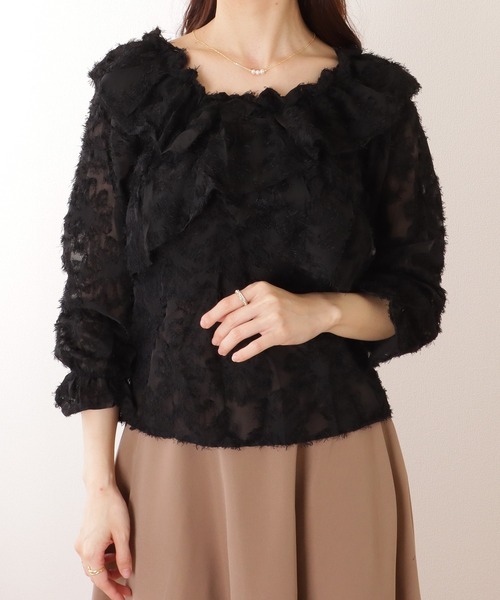 Lace Ladies(レースレディース)の「2WAY ギャザーネック クロス フリル キャンディ袖 ブラウス(シャツ/ブラウス・レディース・アイボリー/ブラック・FREE)」の7枚目の写真