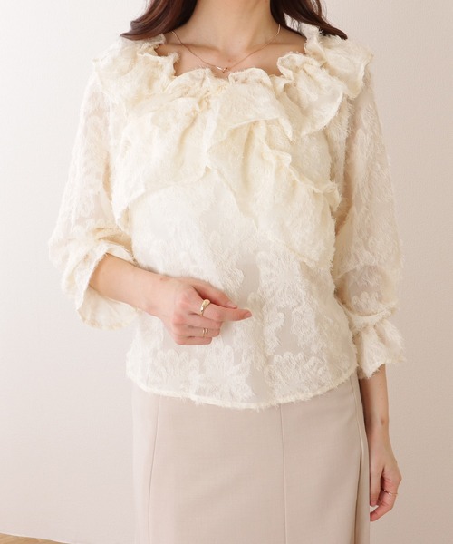 Lace Ladies(レースレディース)の「2WAY ギャザーネック クロス フリル キャンディ袖 ブラウス(シャツ/ブラウス・レディース・アイボリー/ブラック・FREE)」の21枚目の写真
