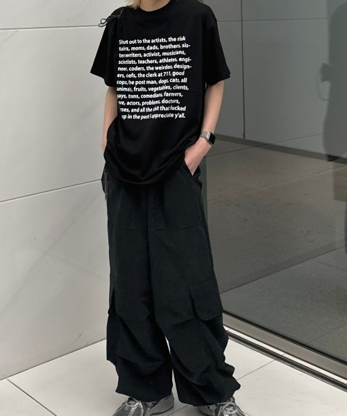 Chikashitsu +（チカシツプラス）の「【Chikashitsu +】logo lettering t-shirt / 【チカシツプラス】ロゴレタリングプリント半袖Tシャツ（Tシャツ/カットソー・メンズ・ホワイト/ブラック・ONE SIZE）」の6枚目の写真