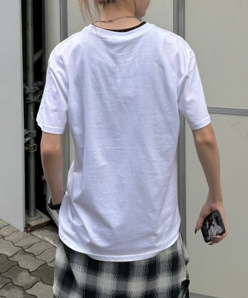 Chikashitsu +（チカシツプラス）の「【Chikashitsu +】logo lettering t-shirt / 【チカシツプラス】ロゴレタリングプリント半袖Tシャツ（Tシャツ/カットソー・メンズ・ホワイト/ブラック・ONE SIZE）」の14枚目の写真