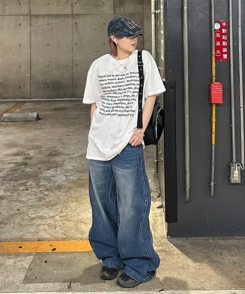 Chikashitsu +（チカシツプラス）の「【Chikashitsu +】logo lettering t-shirt / 【チカシツプラス】ロゴレタリングプリント半袖Tシャツ（Tシャツ/カットソー・メンズ・ホワイト/ブラック・ONE SIZE）」の18枚目の写真