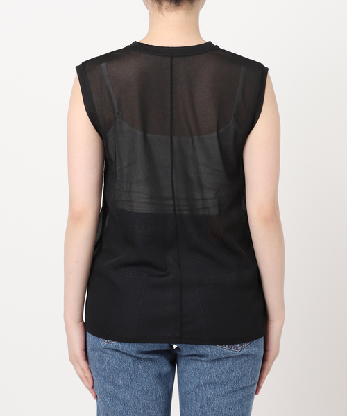 Noble(ノーブル)の「《追加》シアースキニーノースリーブトップス(Tシャツ/カットソー・レディース・チャコールグレー/ブラック/ホワイト/ベージュ・FREE)」の11枚目の写真